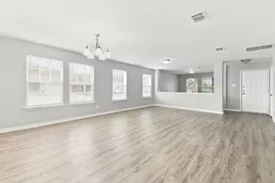 1601 Princess Ln, Little Elm, TX 75036 - Photo 2