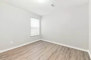 1601 Princess Ln, Little Elm, TX 75036 - Photo 8