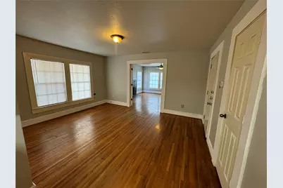5321 Reiger Avenue #4, Dallas, TX 75214 - Photo 2