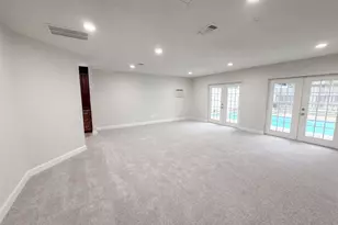 3911 White Settlement Rd, Fort Worth, TX 76107 - Photo 4