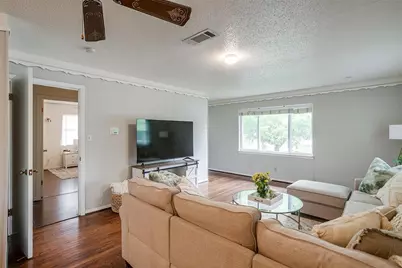 3217 Lubbock Avenue, Fort Worth, TX 76109 - Photo 6