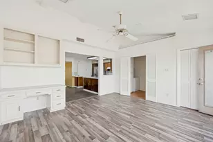 11916 Leisure Dr, Dallas, TX 75243 - Photo 6