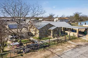1310 N Estes St, Stephenville, TX 76401 - Photo 36