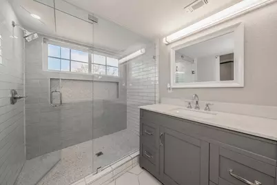 5757 Martel Avenue #B08, Dallas, TX 75206 - Photo 10