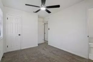 404 Limestone Dr, Euless, TX 76039 - Photo 14