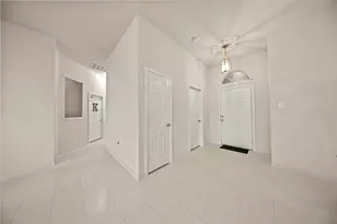 7043 Granville Ct, Dallas, TX 75249 - Photo 6