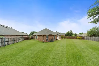 7043 Granville Court, Dallas, TX 75249 - Photo 26