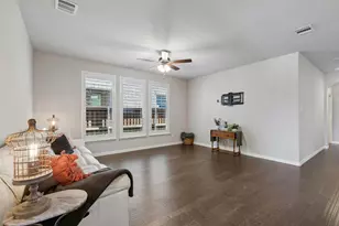 2113 Almassera Dr, Little Elm, TX 75068 - Photo 6