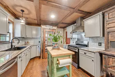 705 N Main Street, Grapevine, TX 76051 - Photo 12