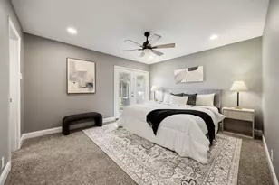 9735 Queenswood Ln, Dallas, TX 75238 - Photo 16
