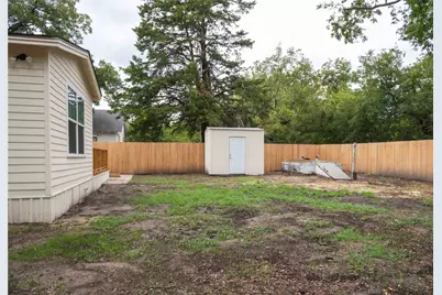 506 W 7th Street, Bonham, TX 75418 - Photo 28