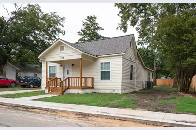 506 W 7th Street, Bonham, TX 75418 - Photo 4