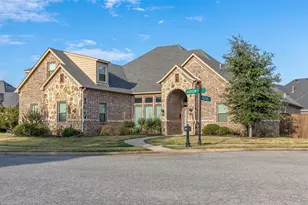 1037 Addison Ave, Pottsboro, TX 75076 - Photo 2