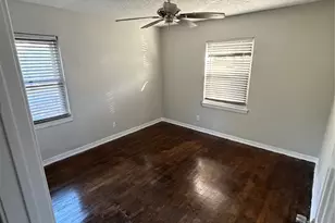 12220 Holt Dr, Dallas, TX 75218 - Photo 10