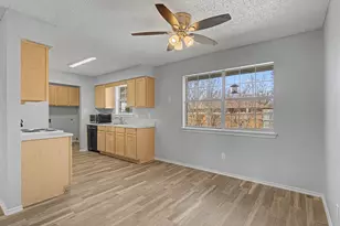 114 Prairie Creek Cir, Princeton, TX 75407 - Photo 8