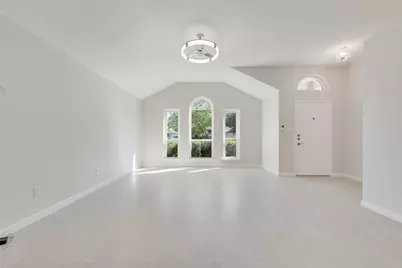 7016 Snowivy Court, Arlington, TX 76001 - Photo 6