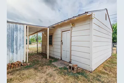1201 N 10th Street, Ballinger, TX 76821 - Photo 36