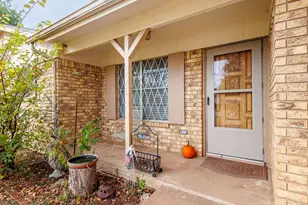 1201 N 10th St, Ballinger, TX 76821 - Photo 4