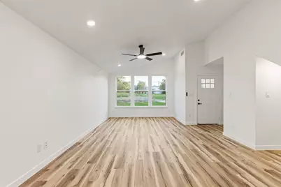 104 E Miller, Whitewright, TX 75491 - Photo 6
