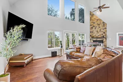 3910 Pocahontas Drive, Flower Mound, TX 75022 - Photo 10
