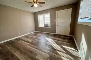 2745 S Jones St, Fort Worth, TX 76104 - Photo 12