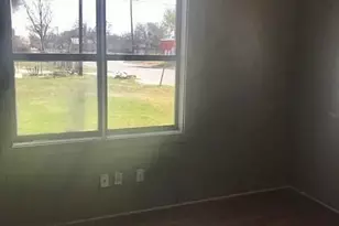 2745 S Jones St, Fort Worth, TX 76104 - Photo 18