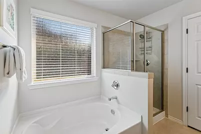 300 Balcones Drive, Fort Worth, TX 76108 - Photo 16