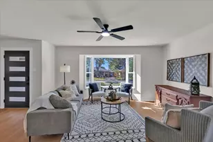732 James Dr, Richardson, TX 75080 - Photo 2