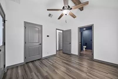 2316 Woodview Trail, Granbury, TX 76048 - Photo 18