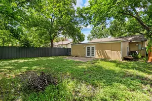 1924 Connally St, Waco, TX 76711 - Photo 26
