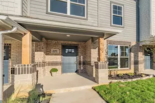 6215 Roby Dr, Arlington, TX 76001 - Photo 1