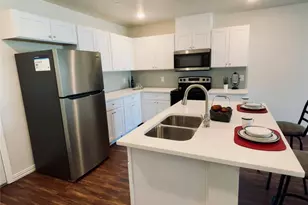 6215 Roby Dr, Arlington, TX 76001 - Photo 10
