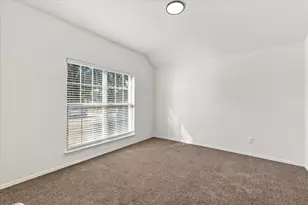 1301 Lasso Dr, Little Elm, TX 75068 - Photo 6