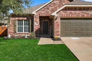 1301 Lasso Dr, Little Elm, TX 75068 - Photo 2