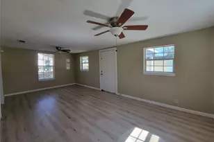 1415 Roberts Cut Off Rd, River Oaks, TX 76114 - Photo 2