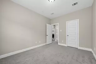 4429 Grady Ln, Carrollton, TX 75010 - Photo 8