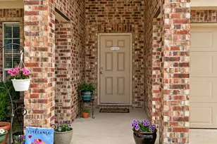 1121 Lake Hollow Dr, Little Elm, TX 75068 - Photo 2