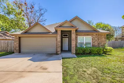 1502 Jane Lane, West, TX 76691 - Photo 1
