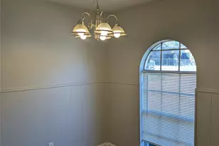 5124 Sears Dr, Fort Worth, TX 76105 - Photo 8