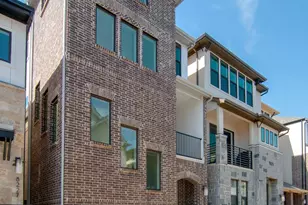 8221 Folcroft Ln, Dallas, TX 75231 - Photo 2