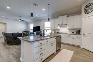 912 Bailey Ln, Mansfield, TX 76063 - Photo 18
