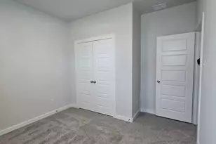 841 Rockcloud Dr, Fort Worth, TX 76052 - Photo 6
