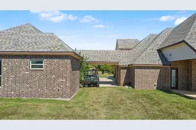 115 Chisum Drive, Millsap, TX 76066 - Photo 34