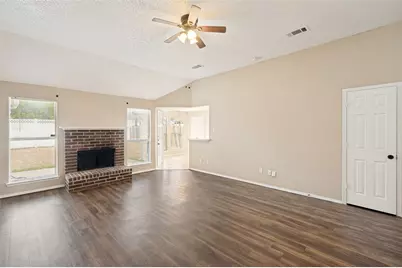 1512 Manitoba Lane, Glenn Heights, TX 75154 - Photo 8