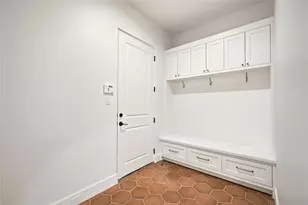 8730 Rexford Dr, Dallas, TX 75209 - Photo 24