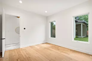 8730 Rexford Dr, Dallas, TX 75209 - Photo 10