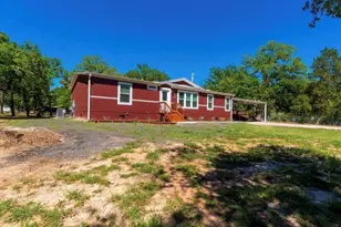 210 Grubbs Ln, Gun Barrel City, TX 75156 - Photo 2