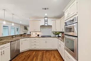 7031 Mason Dells Dr, Dallas, TX 75230 - Photo 18