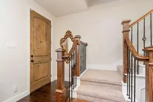 4654C Rhett Ln, Carrollton, TX 75010 - Photo 2