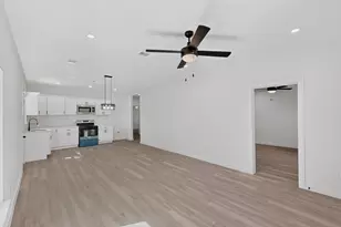 651 Ezekial Ave, Dallas, TX 75217 - Photo 10